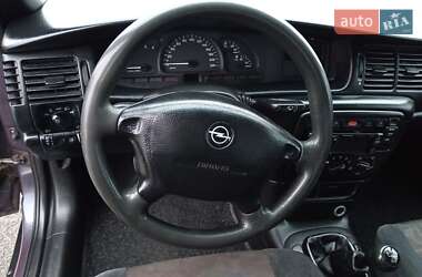 Универсал Opel Vectra 1996 в 