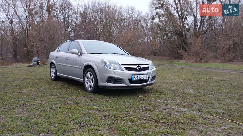 Седан Opel Vectra 2008 в Лохвице