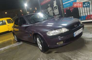 Седан Opel Vectra 1996 в Коломиї