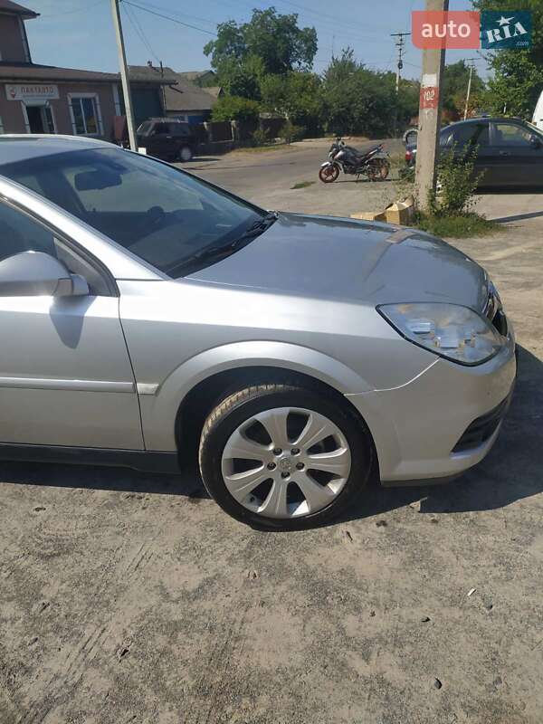 Универсал Opel Vectra 2008 в Гайвороне
