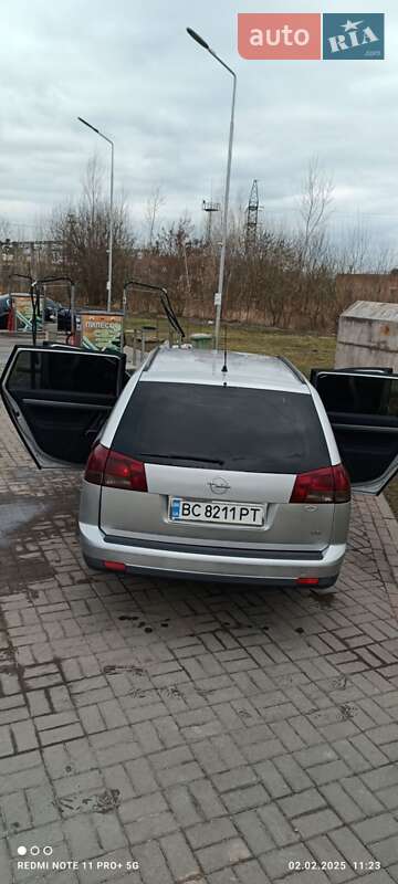 Універсал Opel Vectra 2003 в Нововолинську
