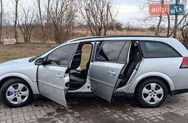 Универсал Opel Vectra 2003 в 