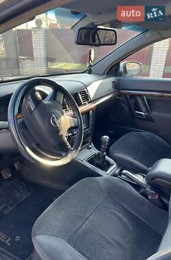 Седан Opel Vectra 2003 в 