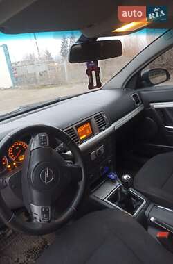 Седан Opel Vectra 2007 в Виннице