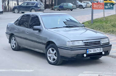 Седан Opel Vectra 1990 в Тернополе