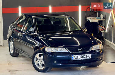 Лифтбек Opel Vectra 1999 в Виннице