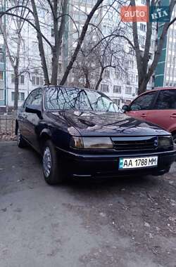 Седан Opel Vectra 1989 в Києві