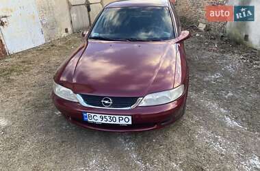 Седан Opel Vectra 1999 в Львове