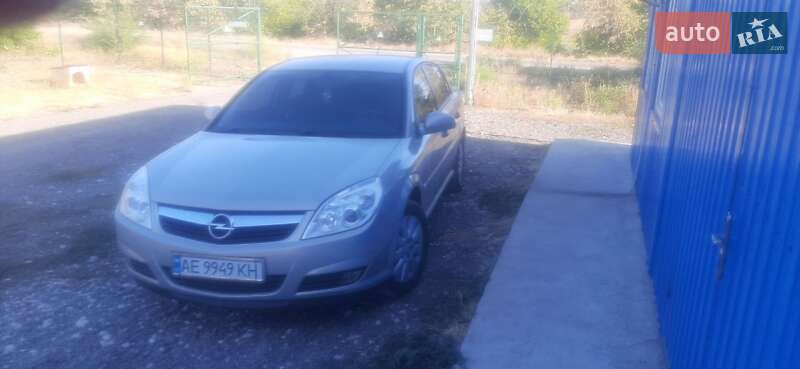 Седан Opel Vectra 2006 в 