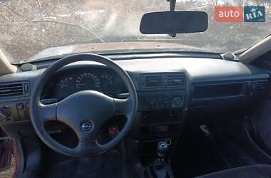Седан Opel Vectra 1990 в Славянске