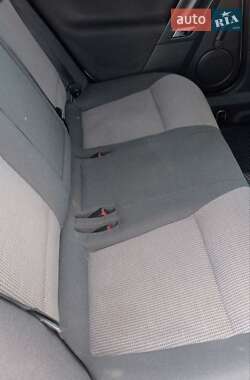 Универсал Opel Vectra 2004 в 