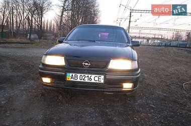 Лифтбек Opel Vectra 1995 в Жмеринке