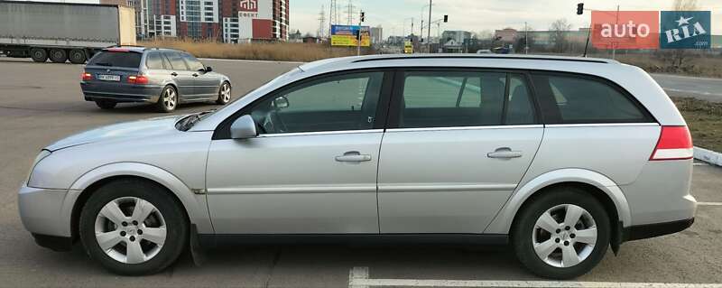 Универсал Opel Vectra 2004 в Луцке