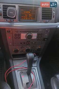 Седан Opel Vectra 2006 в 