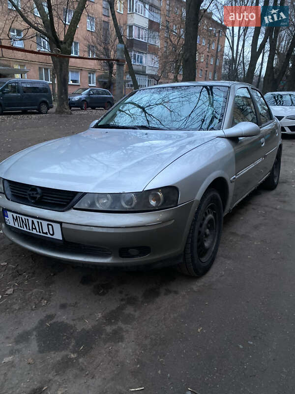 Седан Opel Vectra 2000 в Чернигове