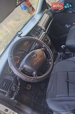 Універсал Opel Vectra 2000 в  фото 10 Універсал Opel Vectra 2000 в