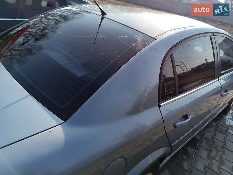 Седан Opel Vectra 2006 в Луцке