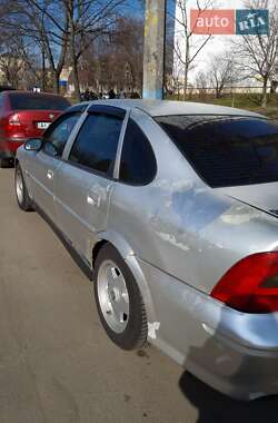 Седан Opel Vectra 1999 в Києві