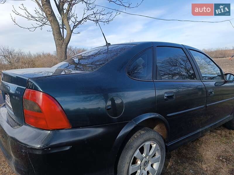 Седан Opel Vectra 1999 в Пятихатках