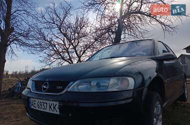 Седан Opel Vectra 1999 в П'ятихатках