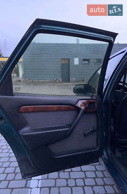 Седан Opel Vectra 1994 в 