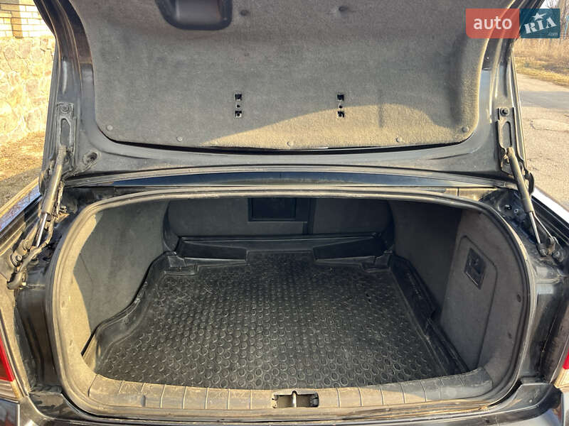 Седан Opel Vectra 2002 в Кременчуге