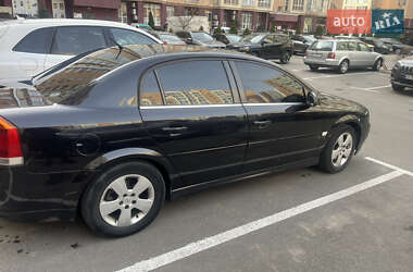 Седан Opel Vectra 2002 в Софіївській Борщагівці