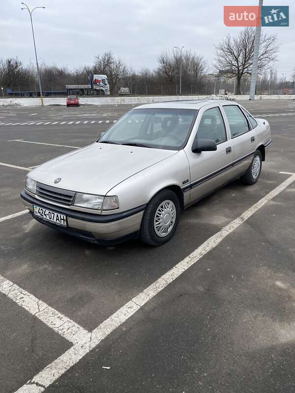 Седан Opel Vectra 1990 в 