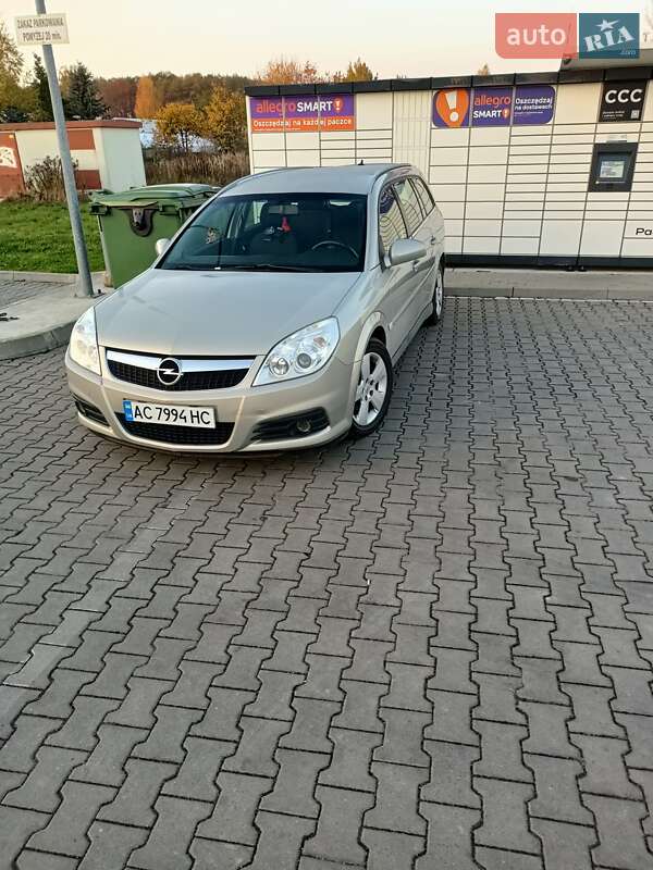 Универсал Opel Vectra 2006 в Луцке