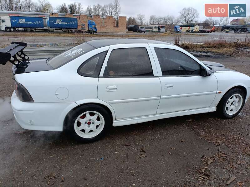 Седан Opel Vectra 1998 в Коломые фото 5 Седан Opel Vectra 1998 в Коломые