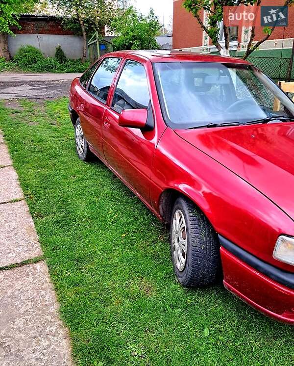 Лифтбек Opel Vectra 1990 в 