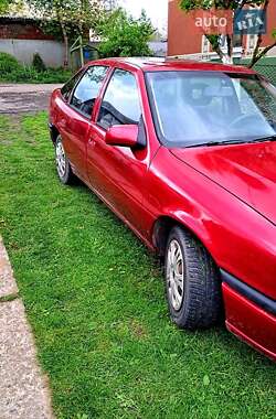 Лифтбек Opel Vectra 1990 в 