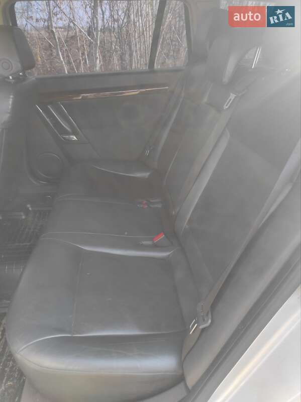 Универсал Opel Vectra 2004 в Судовой Вишне