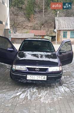 Седан Opel Vectra 1993 в 