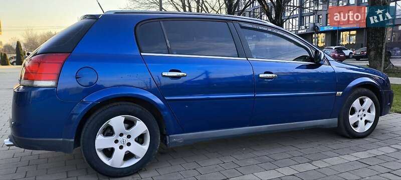 Универсал Opel Vectra 2003 в Ужгороде