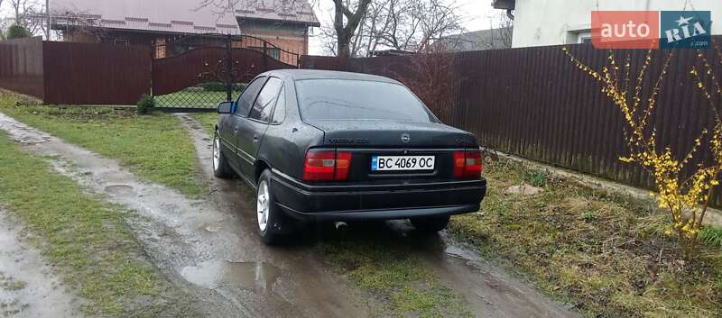 Седан Opel Vectra 1993 в Золочеве