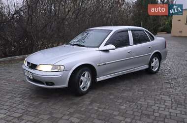 Седан Opel Vectra 2000 в 