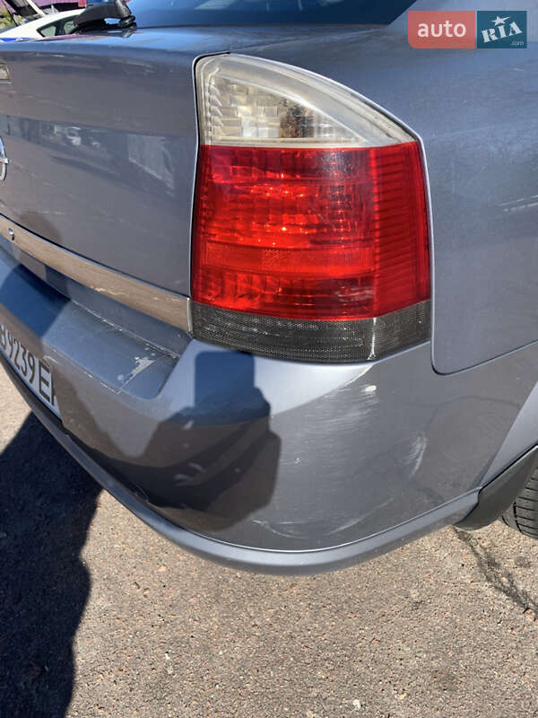Лифтбек Opel Vectra 2006 в Чернигове