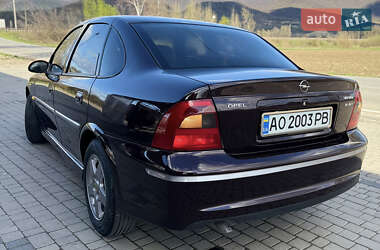 Седан Opel Vectra 2000 в 