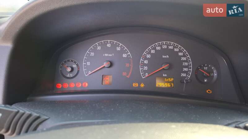 Седан Opel Vectra 2003 в Горохове фото 12 Седан Opel Vectra 2003 в Горохове