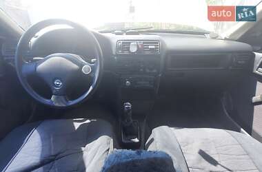 Седан Opel Vectra 1990 в 