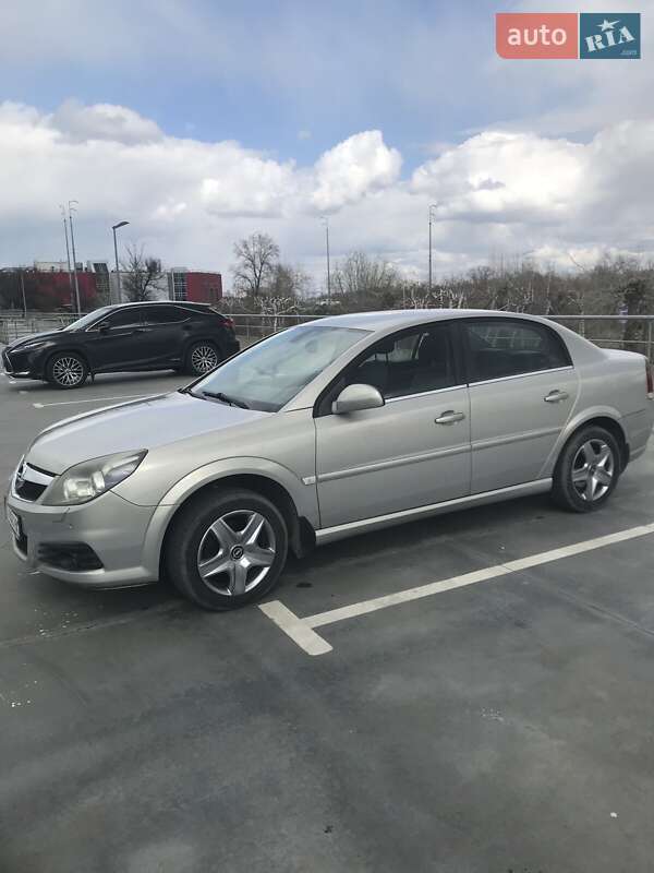 Седан Opel Vectra 2008 в 