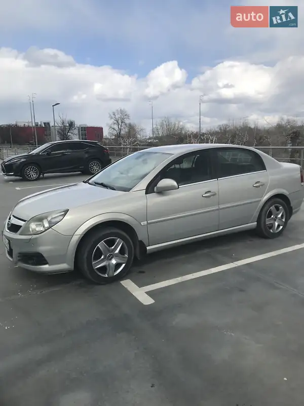 Седан Opel Vectra 2008 в 