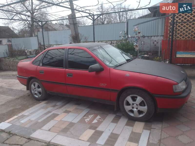 Седан Opel Vectra 1991 в Ямполе