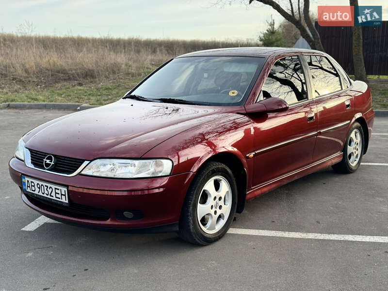 Седан Opel Vectra 1999 в 