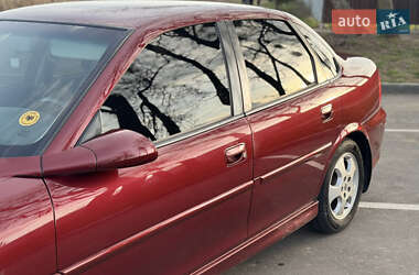 Седан Opel Vectra 1999 в 
