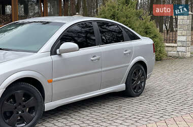 Лифтбек Opel Vectra 2003 в 