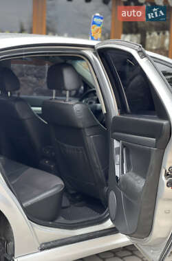 Лифтбек Opel Vectra 2003 в 