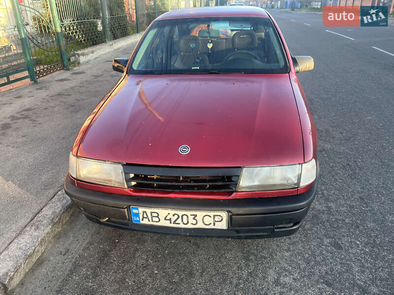 Ліфтбек Opel Vectra 1991 в Вінниці
