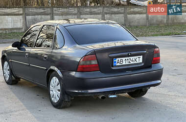 Седан Opel Vectra 1996 в 
